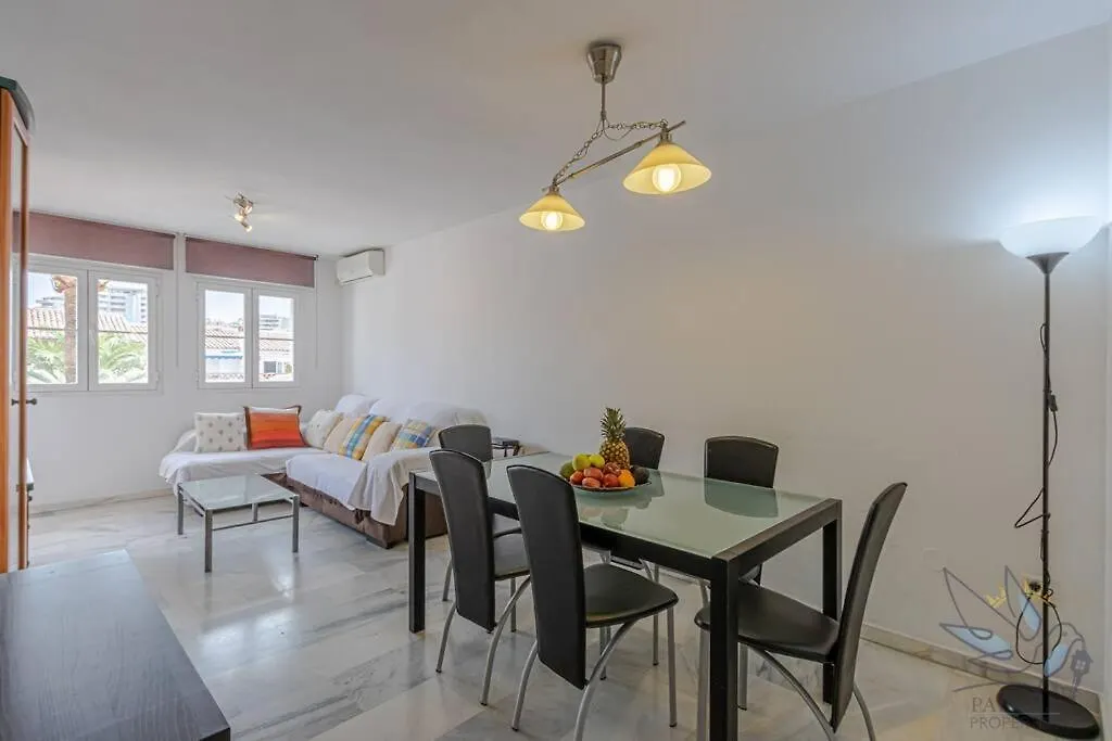 Apartment 3Bdr 2 Bath Apt With Parking In The Best Location Benalmadena