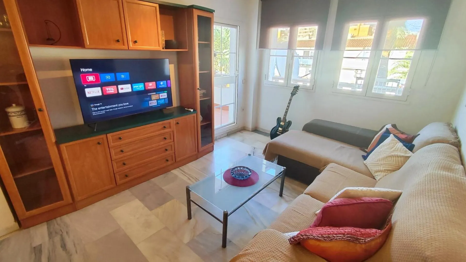 Apartment 3Bdr 2 Bath Apt With Parking In The Best Location Benalmadena