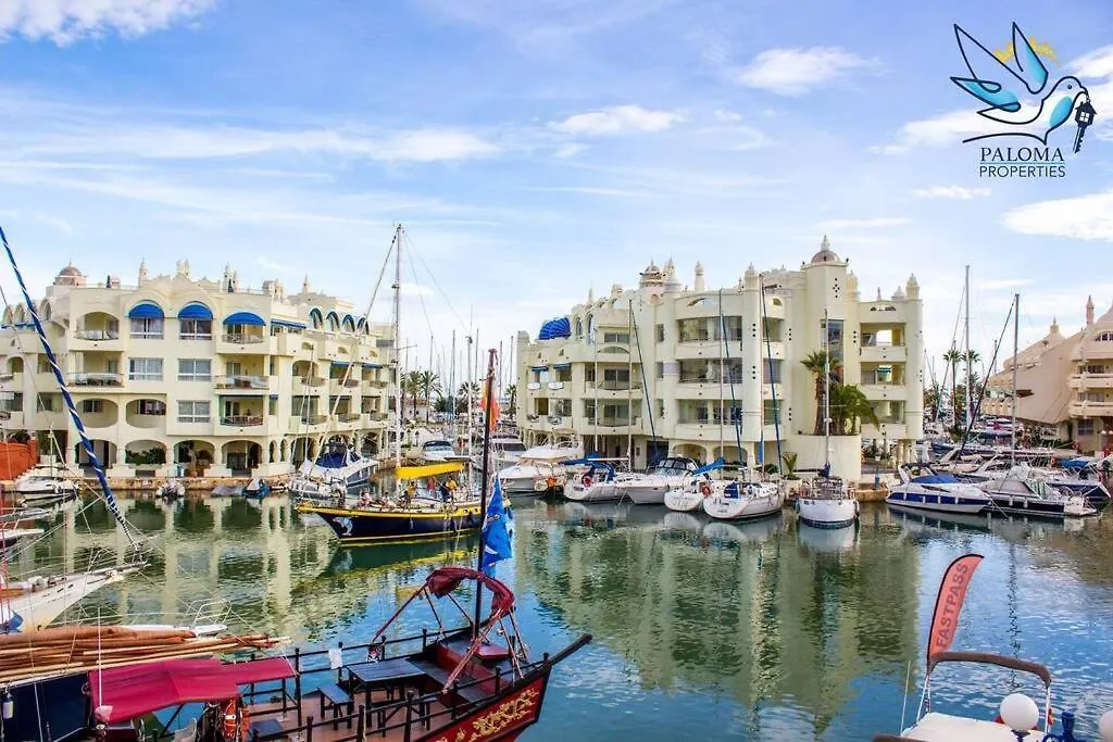3Bdr 2 Bath Apt With Parking In The Best Location Benalmadena Apartment