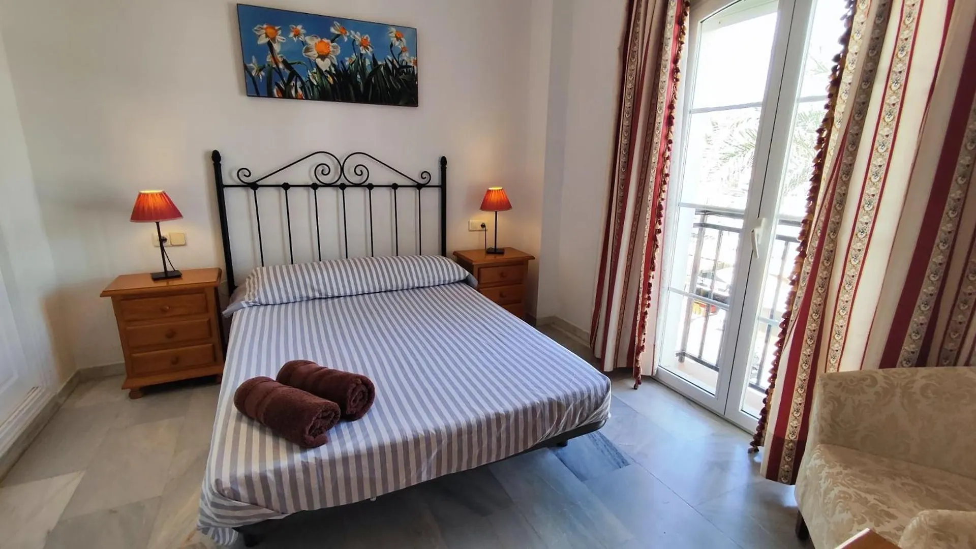 Apartment 3Bdr 2 Bath Apt With Parking In The Best Location Benalmadena