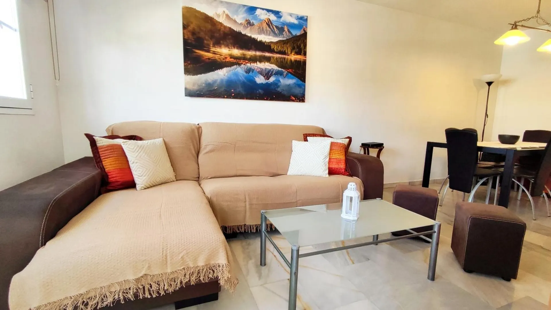 3Bdr 2 Bath Apt With Parking In The Best Location Benalmadena Apartment